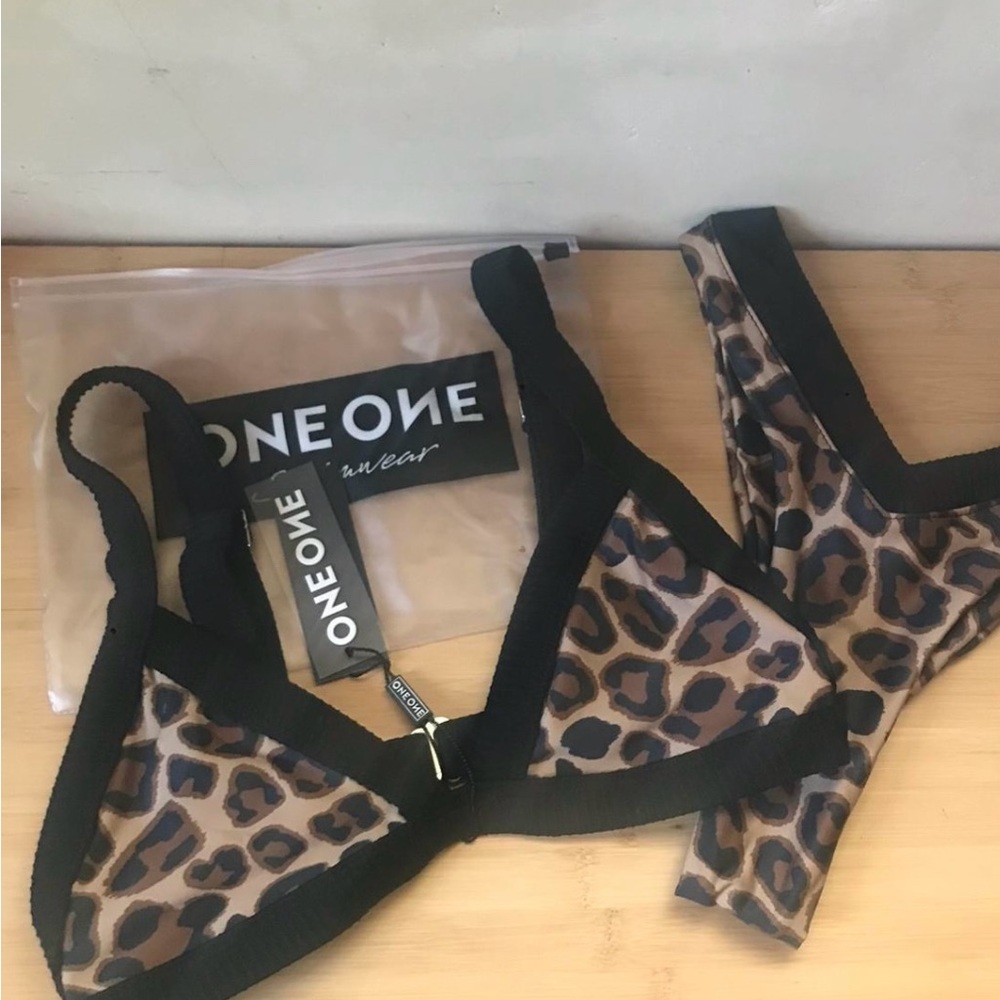 Oneone bikini